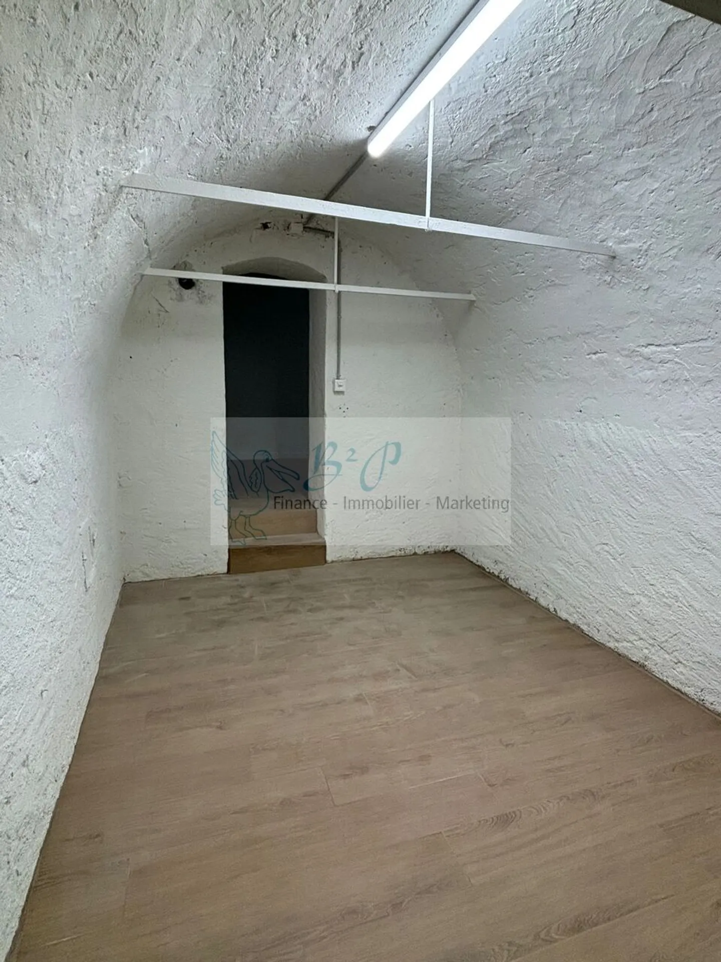 Industrial 2 rooms - Photo 5 of 6