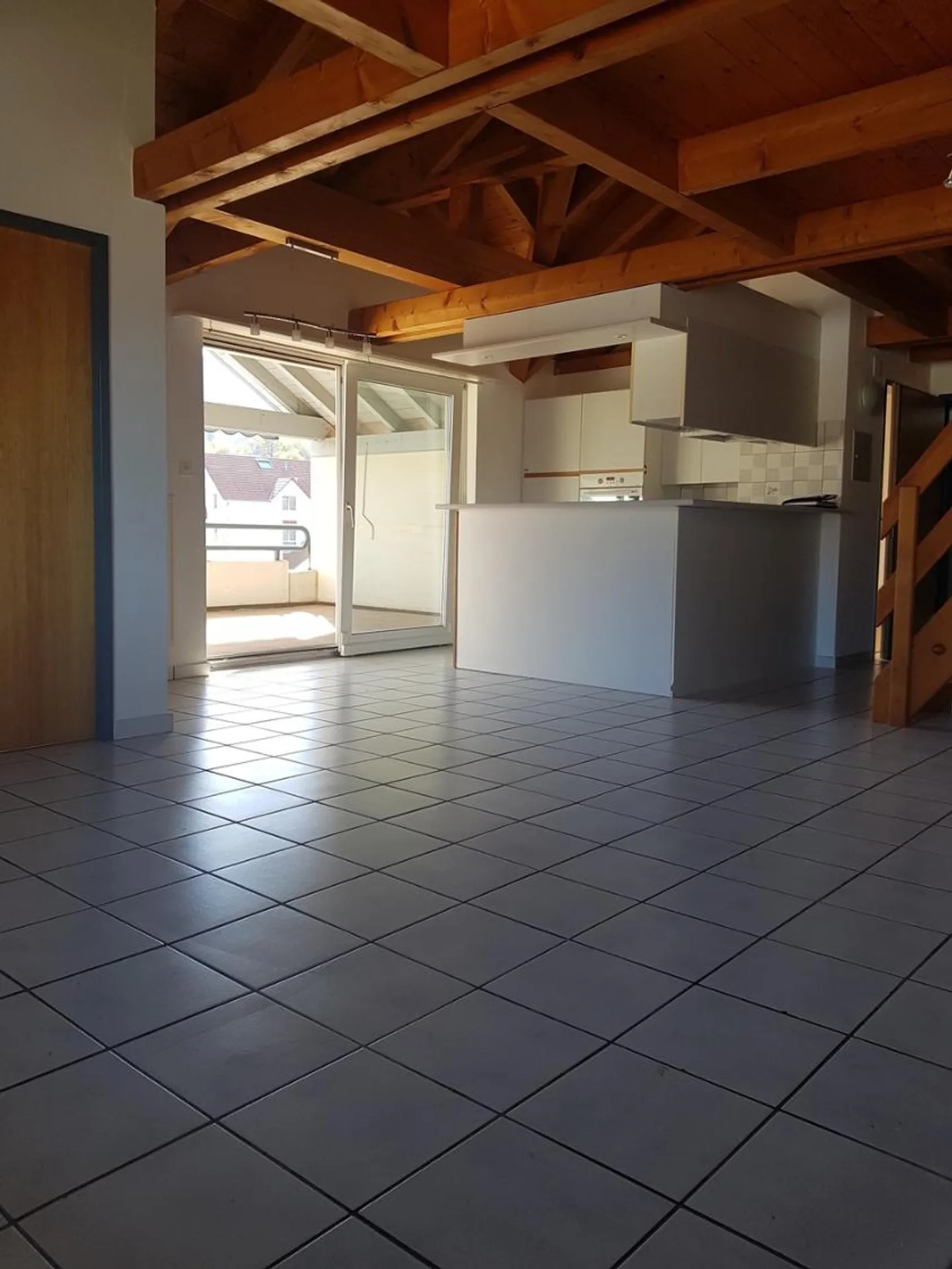 Charmantes Duplex mit Galerie - Foto 3 von 7