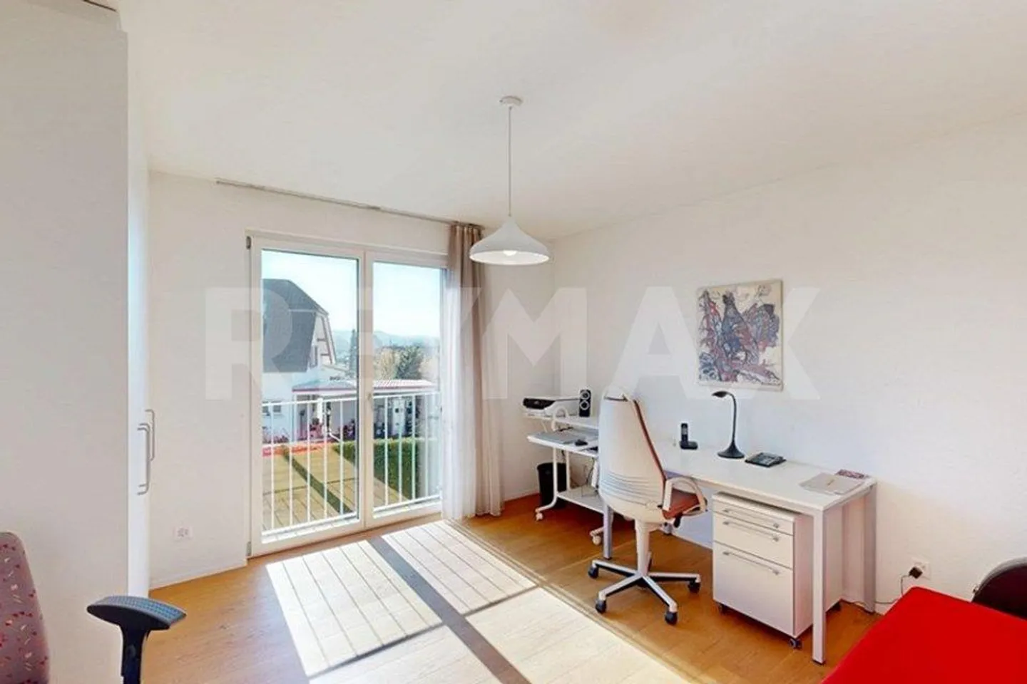 Moderne 4.5 Zimmer-Wohnung - Foto 8 von 10