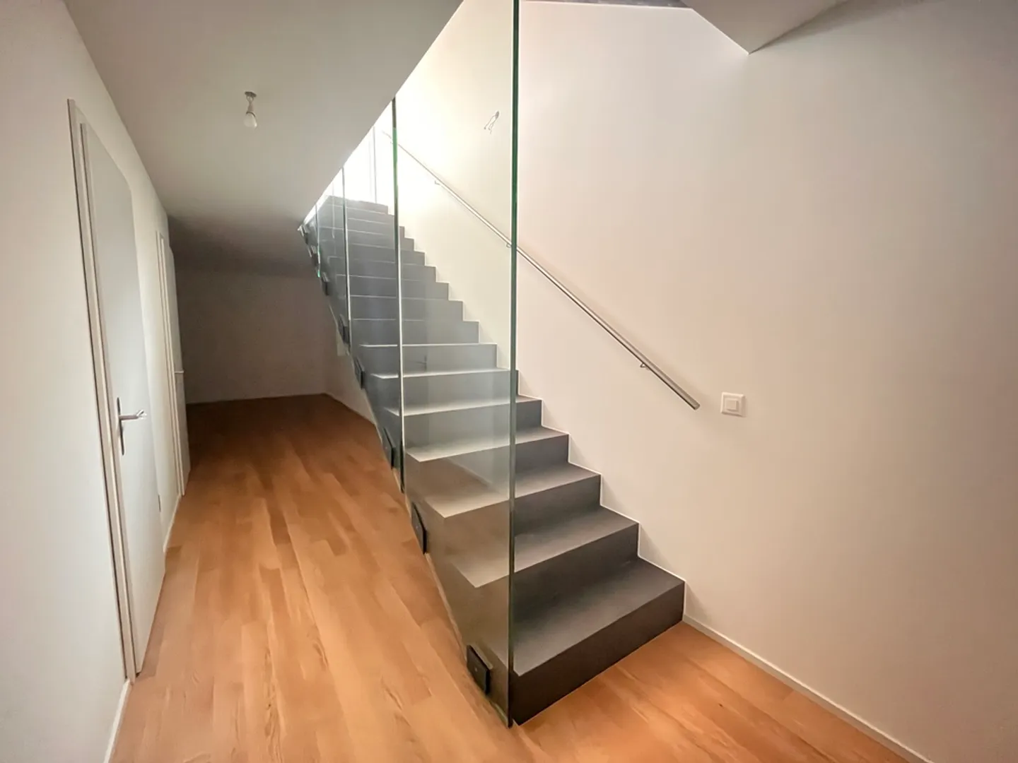 3.5 Room Apartment - Photo 9 of 13