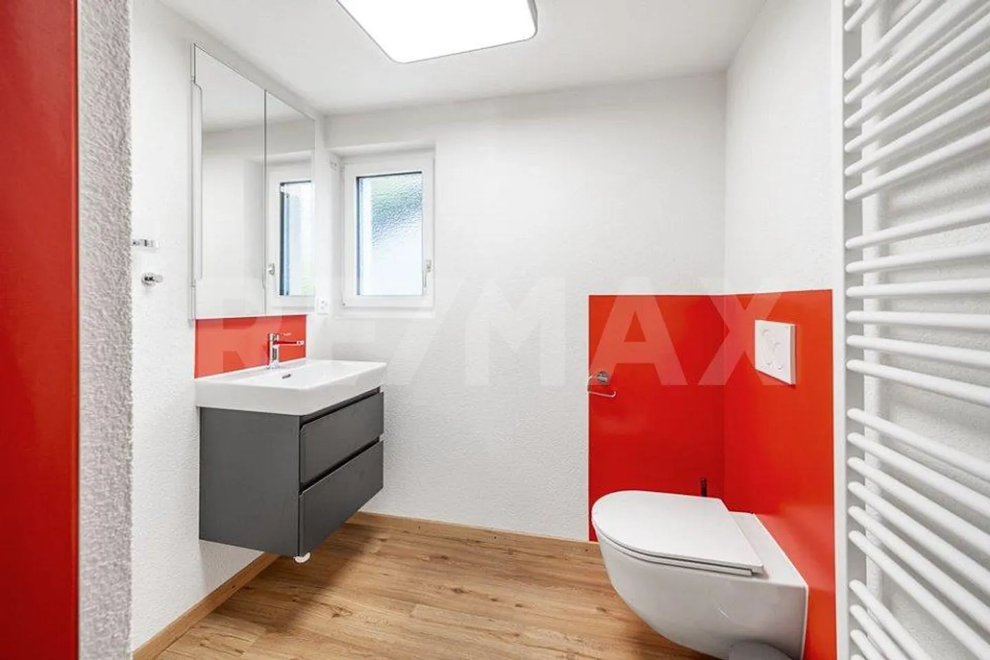 Living and working in a completely renovated single-family house - Photo 13 of 13