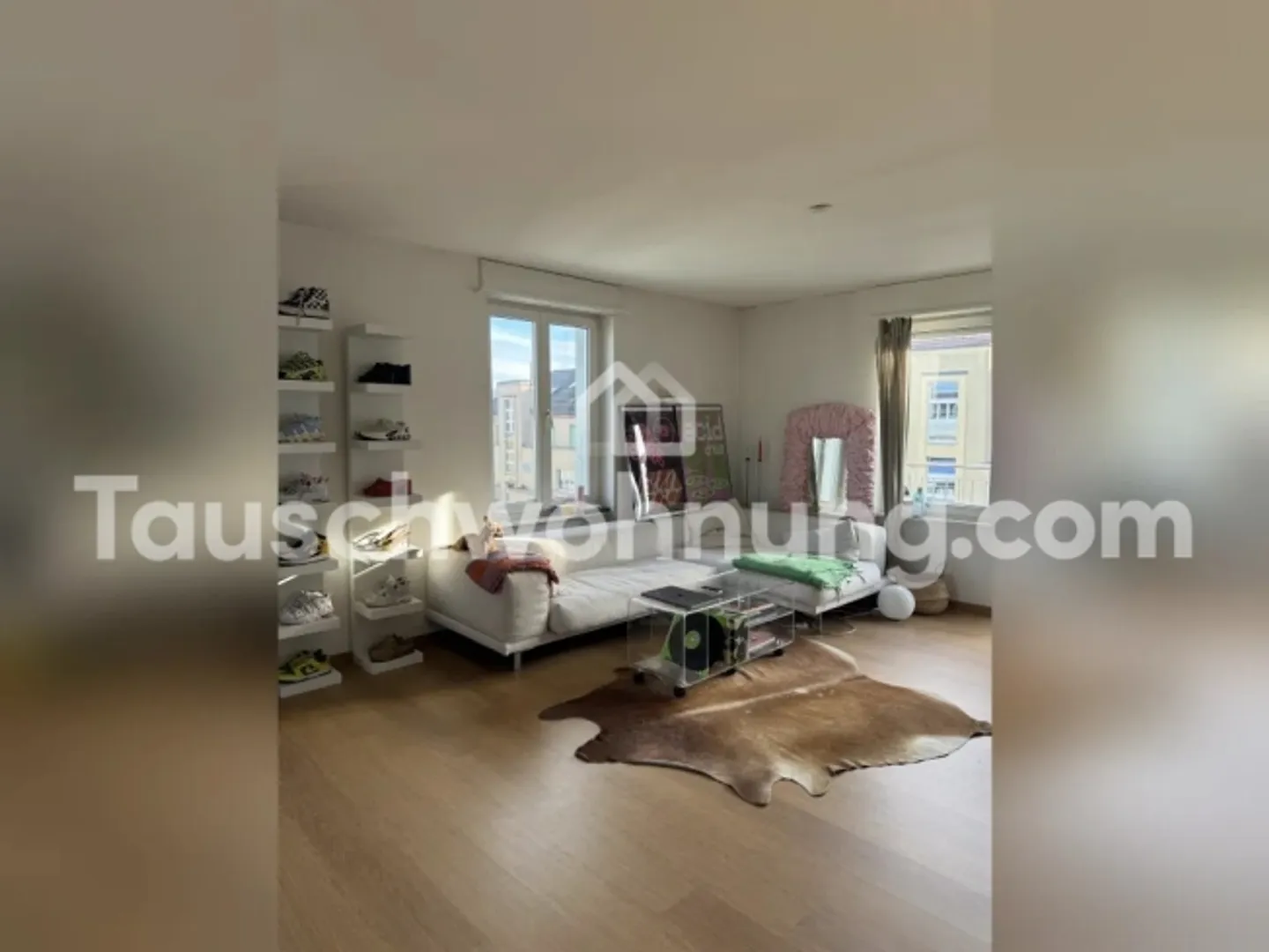 «[TAUSCHWOHNUNG] Helle & grosse Wohnung am Letzigrund» - Foto 1 von 7