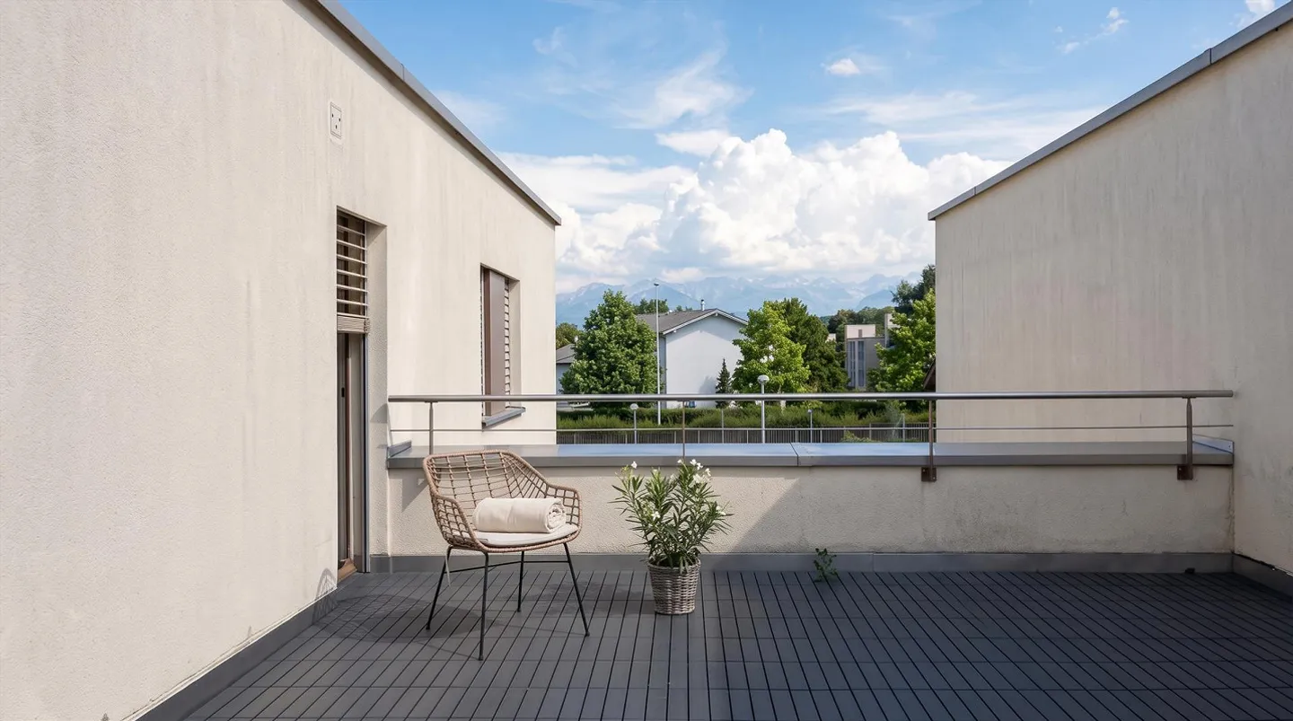 Casa Atrium di 5,5 stanze: Oasi abitativa luminosa con vista sulle montagne - Foto 10 di 11