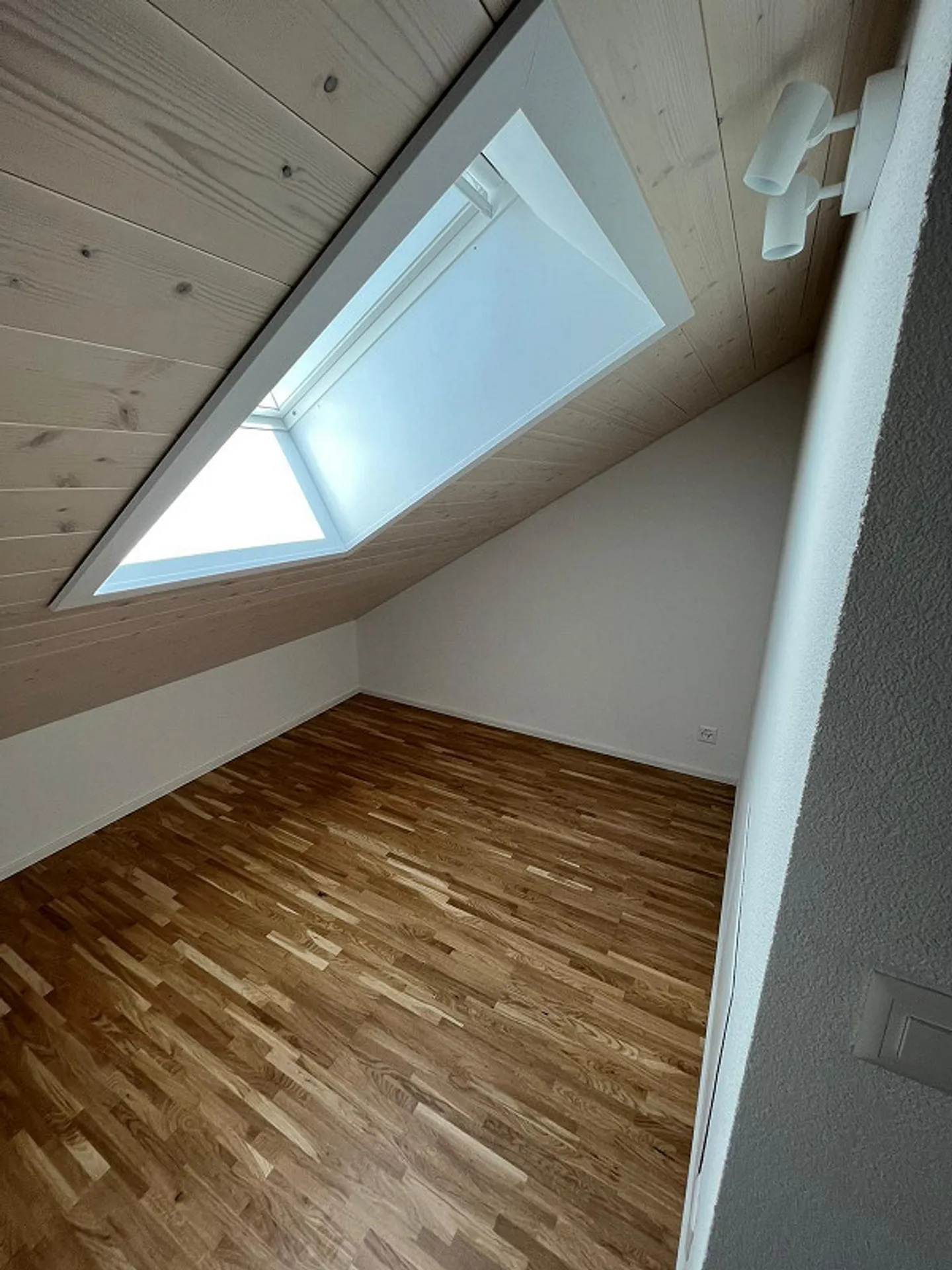 Villa 5,5 Zimmer Mietübernahme ab 1.7.2026 - Foto 15 von 20