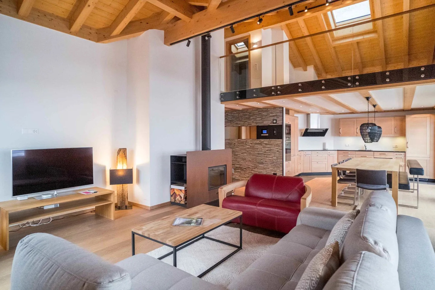 5.5-Zimmerwohnung mit Galerie, Chalet Columba - Foto 7 von 17