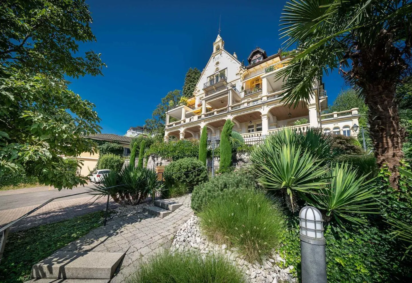 Charmante Wohnung mit Seeblick - Foto 2 von 13