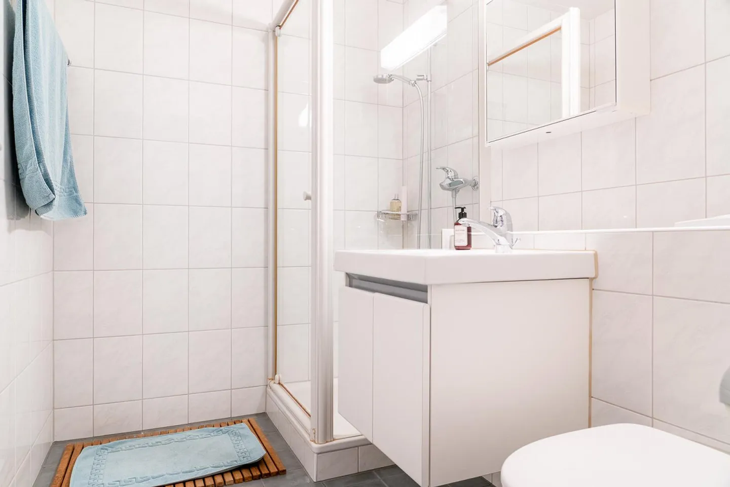 VOTRE NOUVEAU FOYER - APPARTEMENT DE 4,5 PIÈCES À GREIFENSEE - Photo 8 sur 12