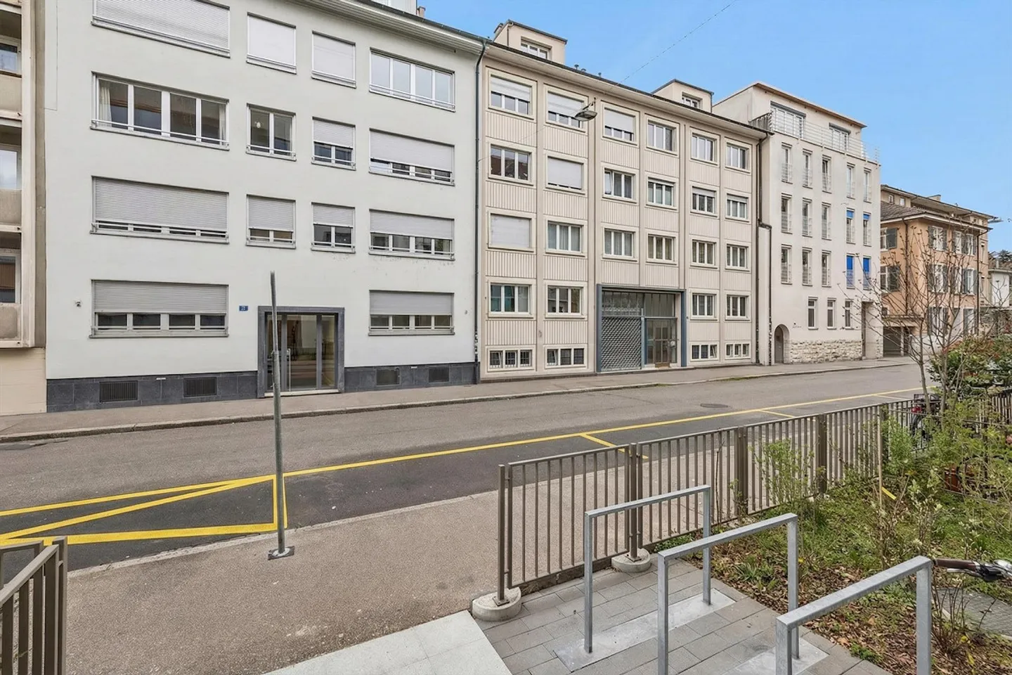 Maisonette élégante avec vue et flair urbain - Photo 15 sur 16