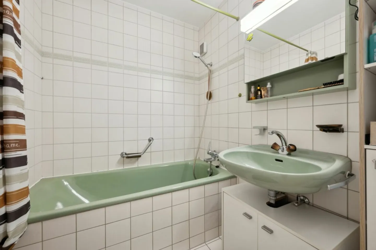 Charming 4-Family House in Stettlen - Photo 11 of 13