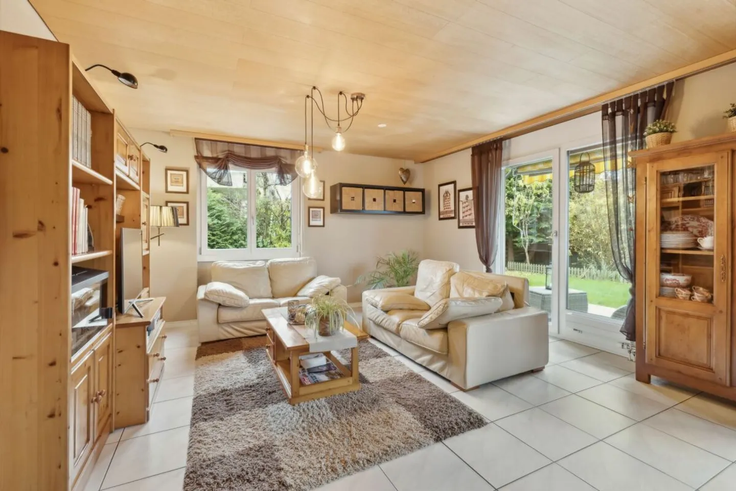 Charming 4-Family House in Stettlen - Photo 4 of 13