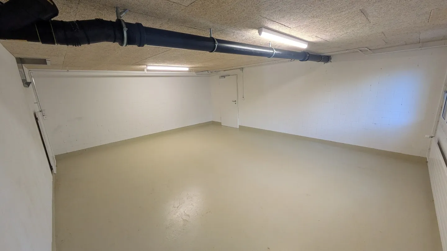 34.54m2 Storage Room Fehraltorf - Hintere Grundstrasse 26 - Photo 9 of 13