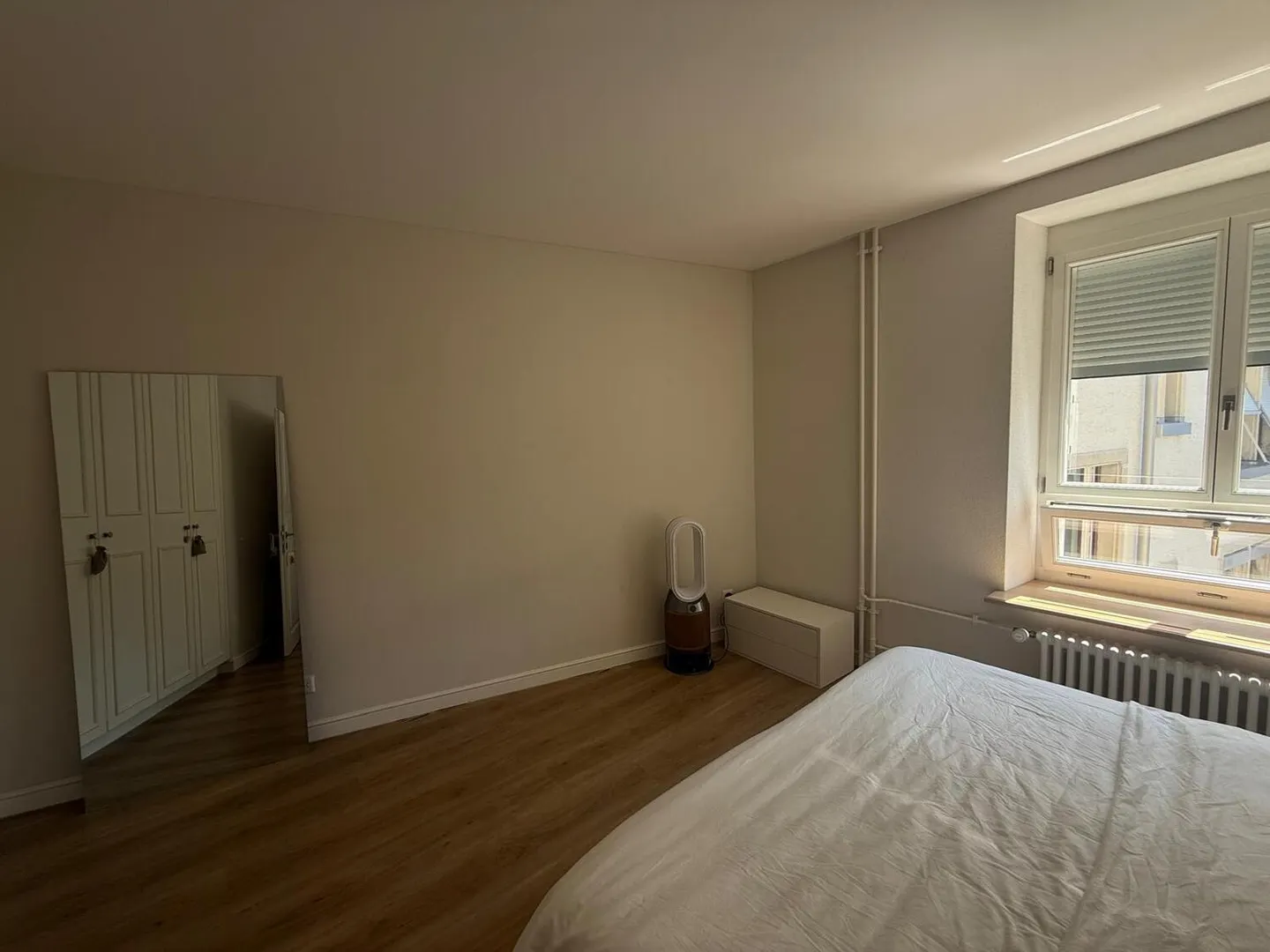 APPARTAMENTO 2 LOCALI A ZURIGO - DISTRETTO 8 SEEFELD/MÜHLEBACH, ARREDATO, TEMPORANEO - Foto 5 di 10