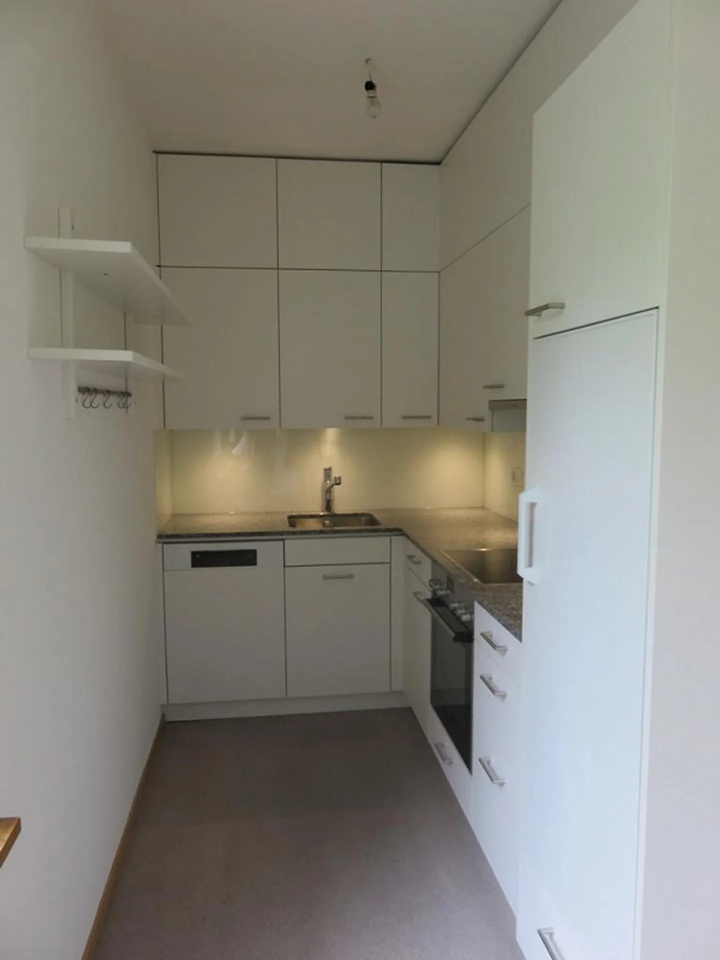 Charmante appartement 2.5 pièces dans l'idyllique Mariastein - Photo 2 sur 6