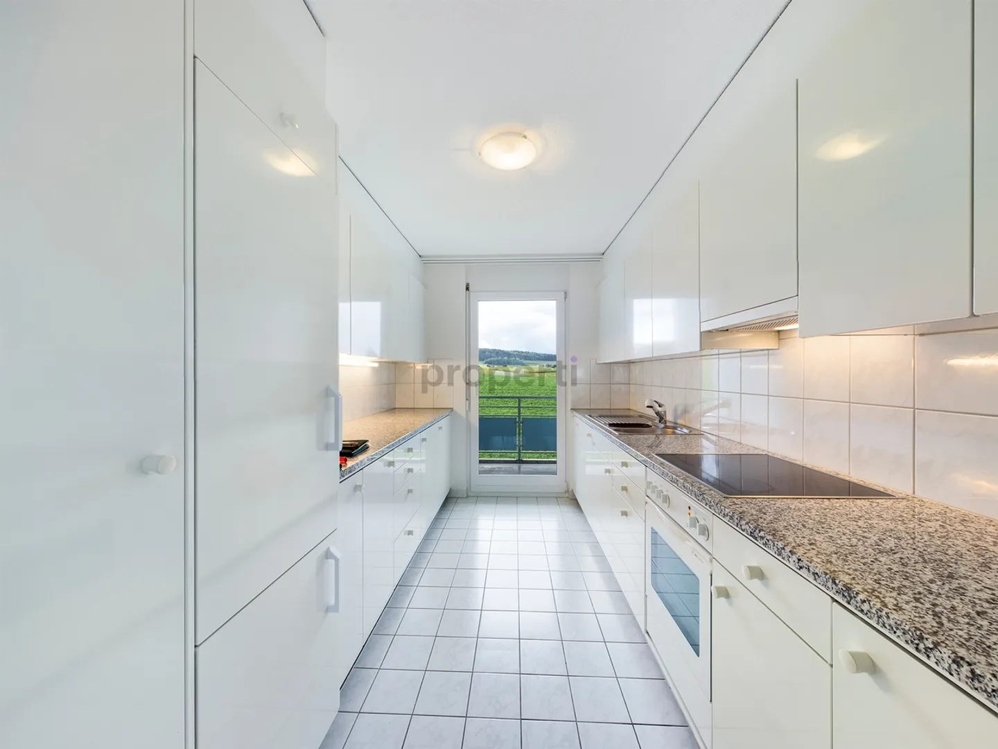 Helle 3.5-Zimmer-Wohnung in Ehrendingen, AG - Foto 2 von 8