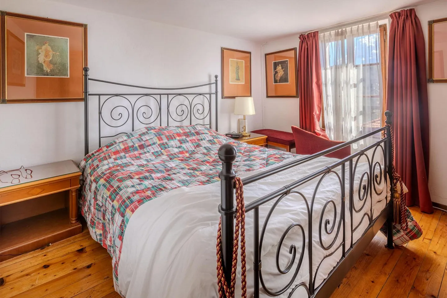 OCCASIONE - TIPICA CASA 7.5 LOCALI RINNOVATA A BRENO - Foto 5 von 9