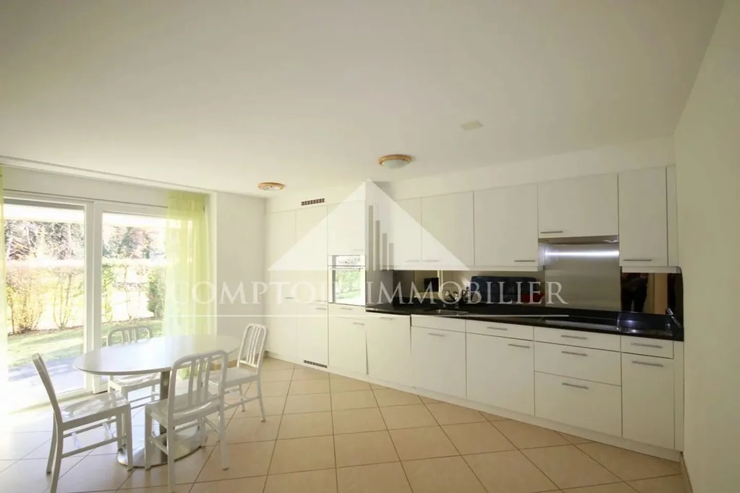 Appartamento 2.5 stanze - Foto 3 di 6