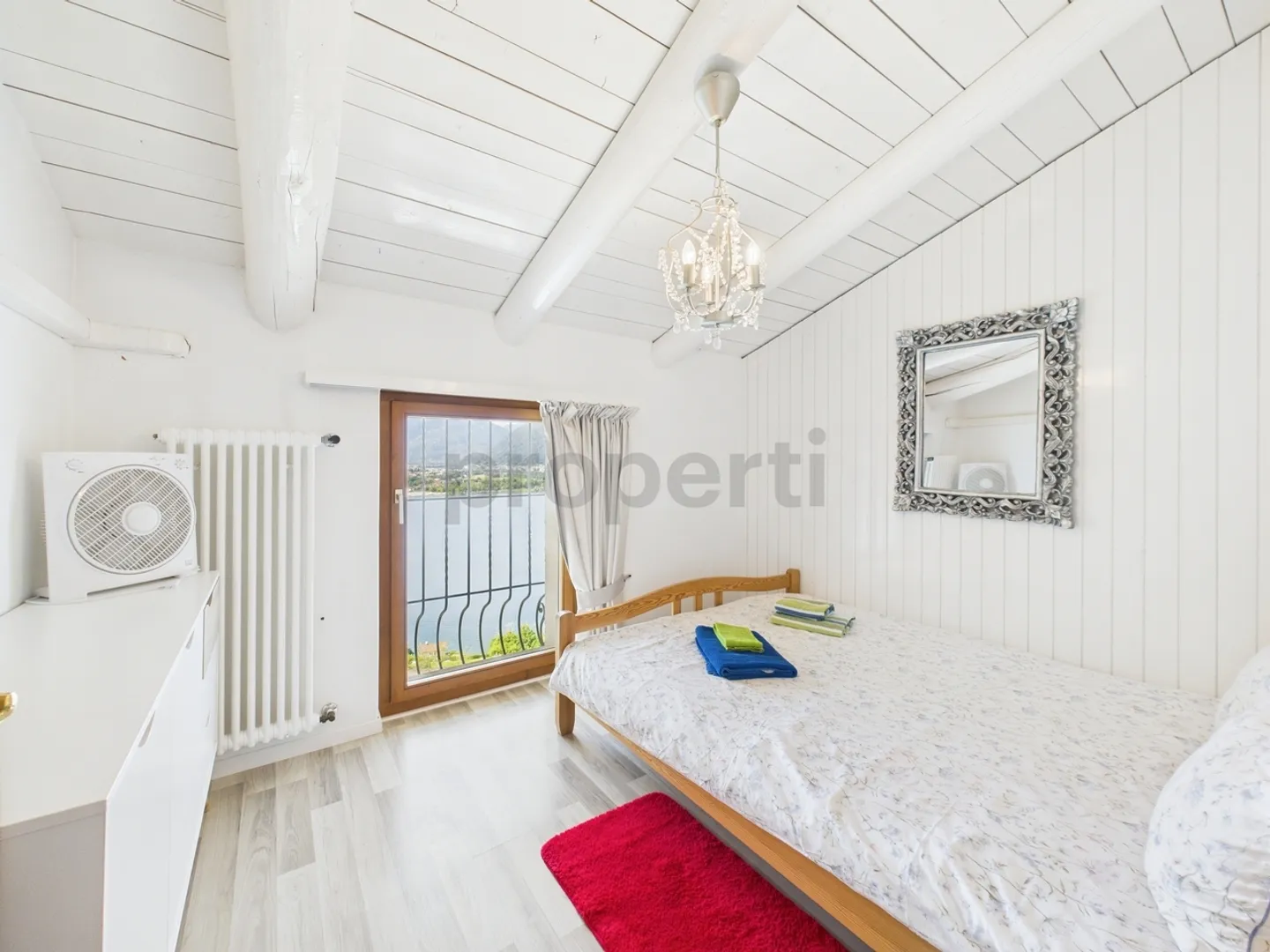 Villa affascinante con appartamento per gli ospiti e vista panoramica sul Lago Maggiore - Foto 8 di 13