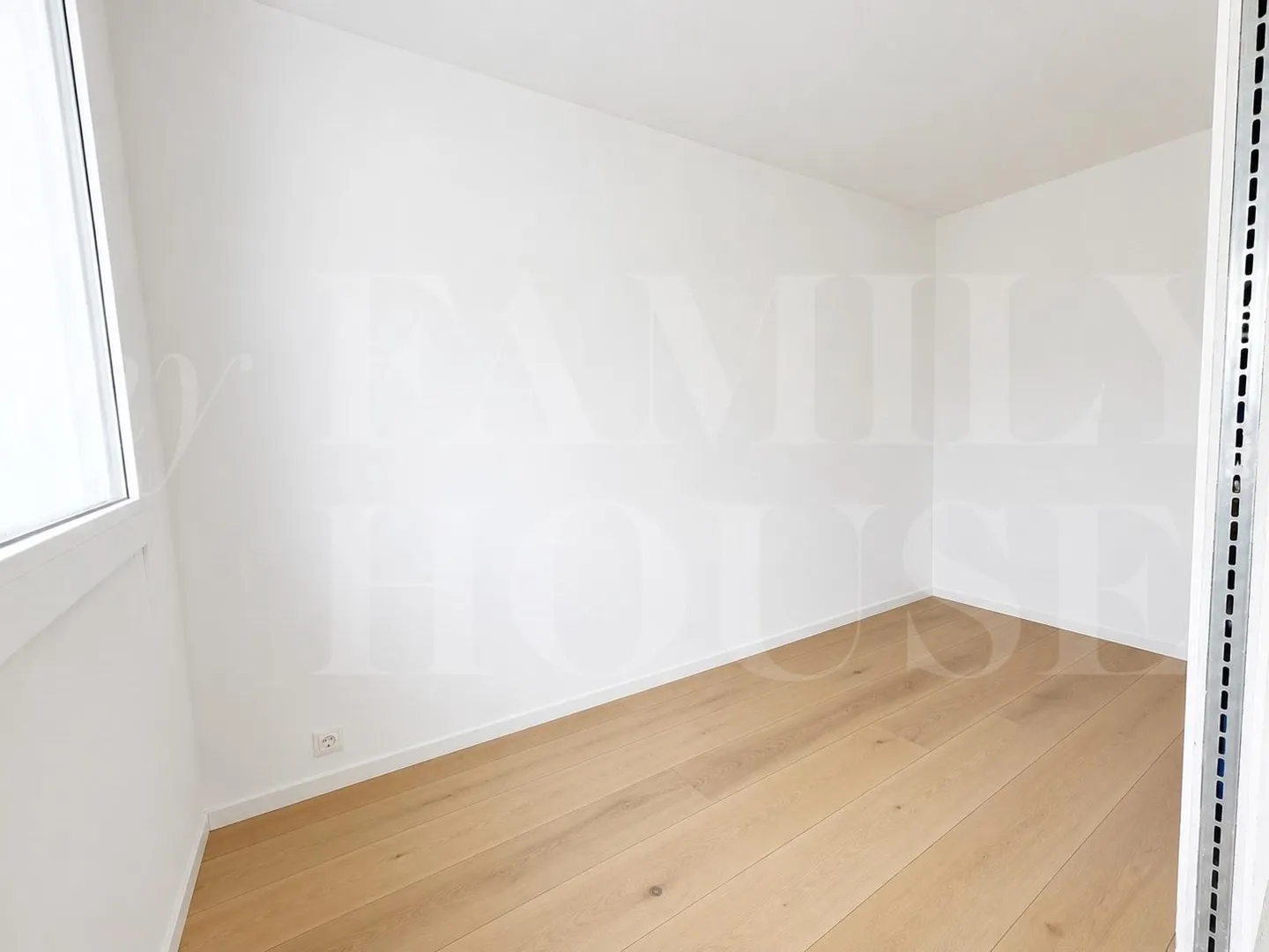 CASATAX: new apartment for sale on the garden level and just steps from the Organizations - Photo 4 of 6