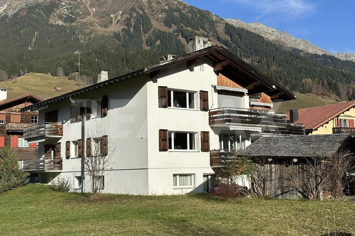 Charming Living: Holiday Apartment in Klosters - Photo 1 of 7