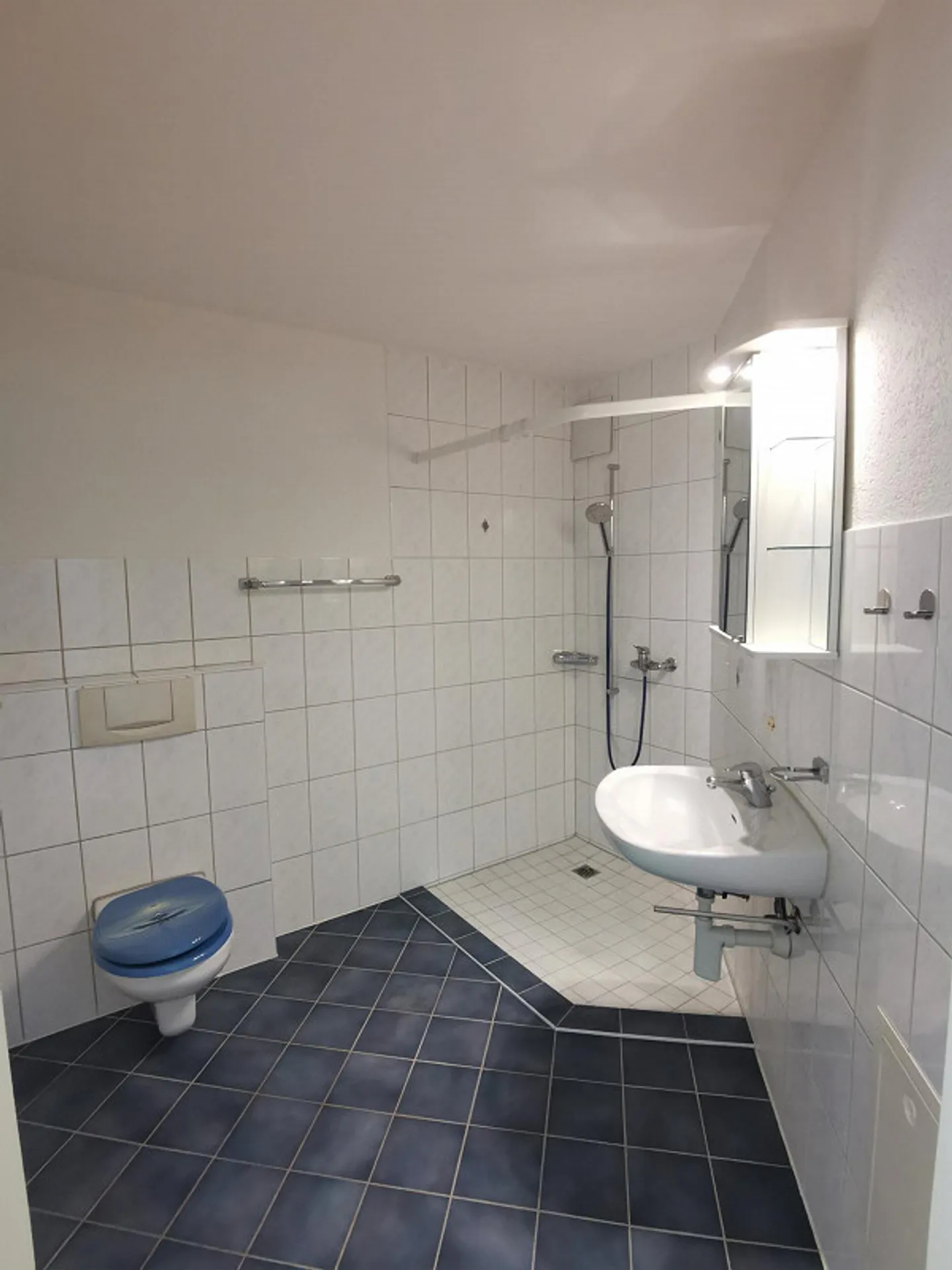 Appartement 2,5 pièces à Hermetschwil-Staffeln - Photo 5 sur 7