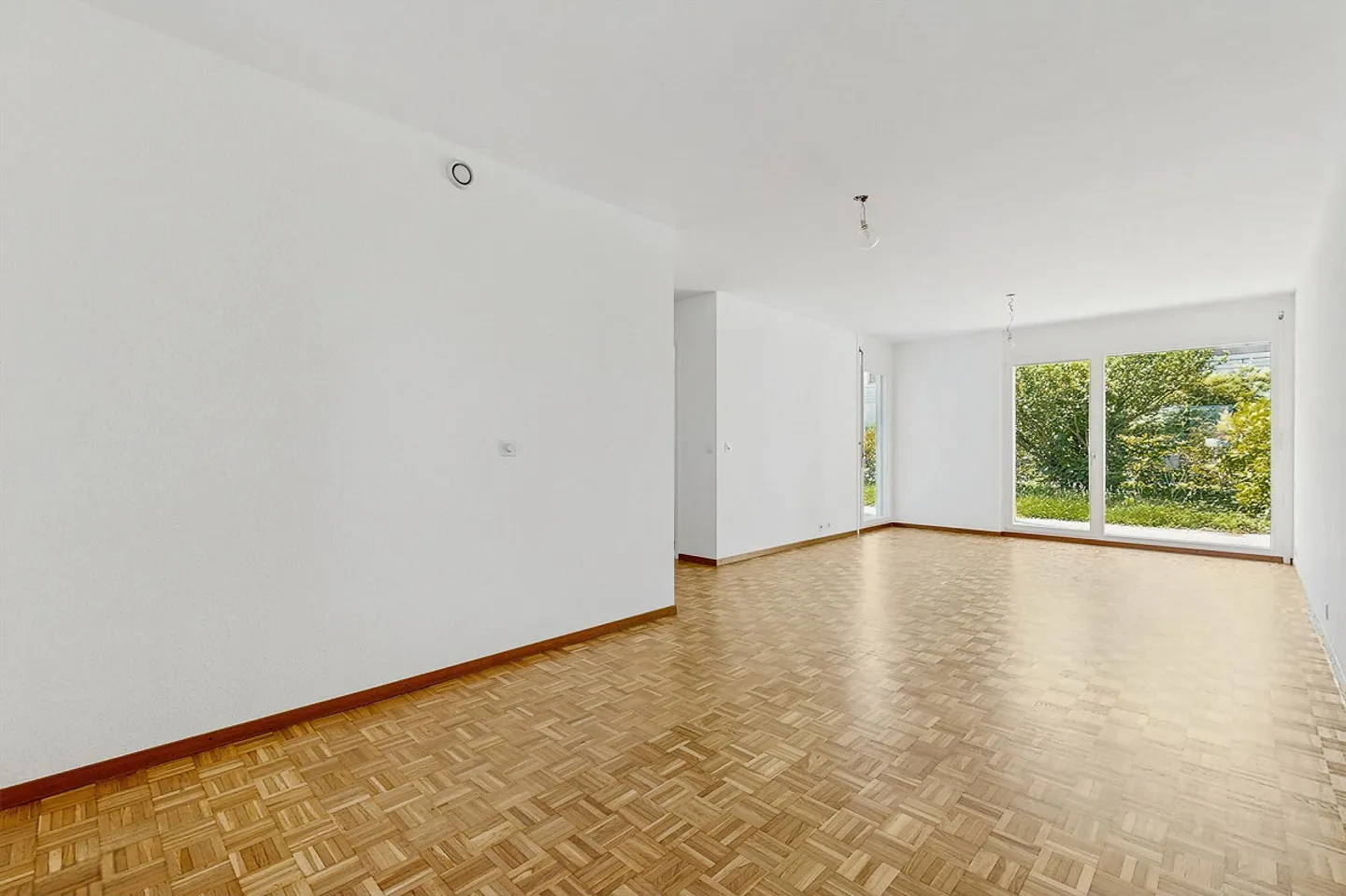 Versoix, Wohnviertel, nahe allen Annehmlichkeiten - Foto 2 von 9