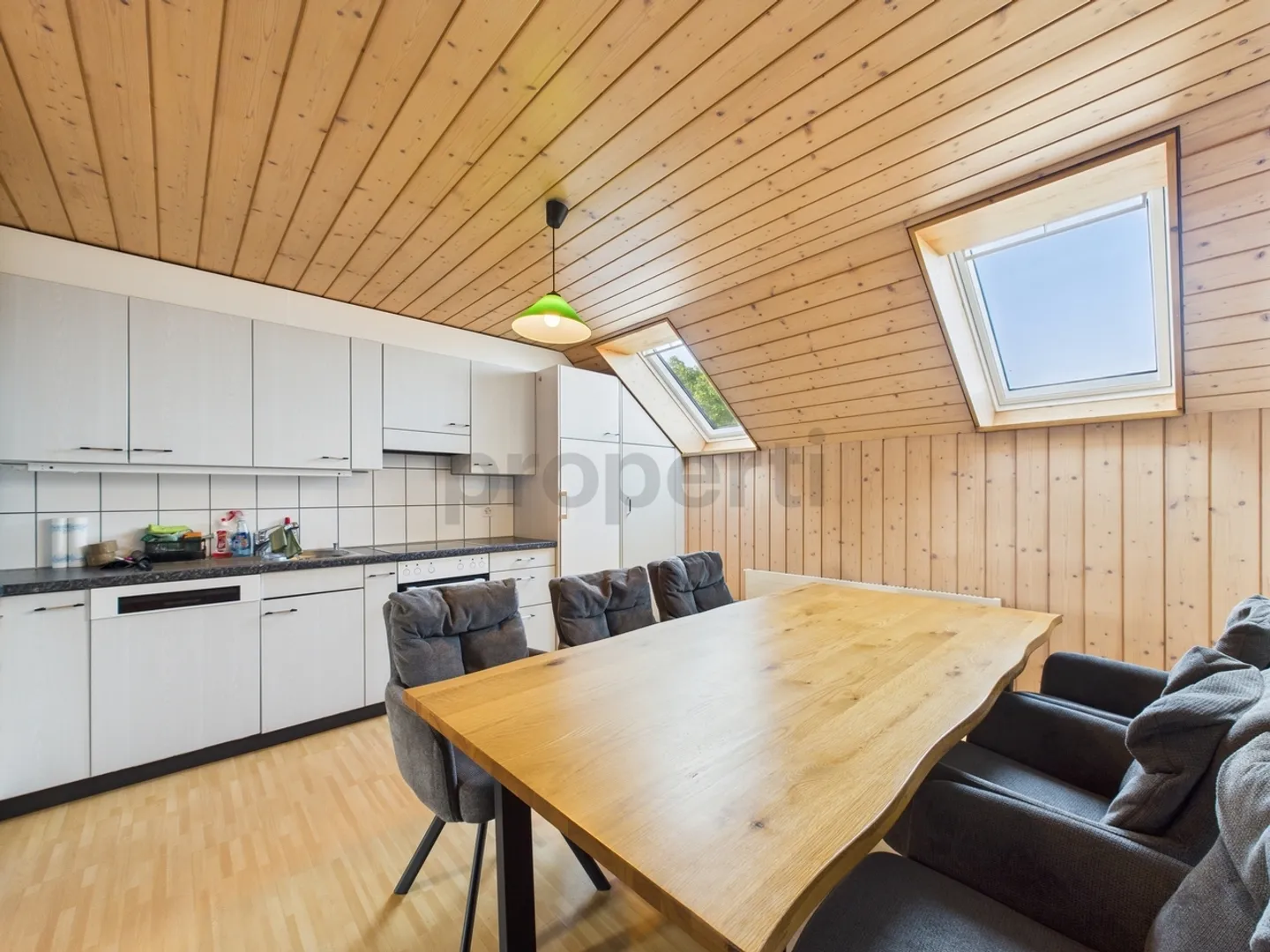 Charmante 3-Zimmer Dachwohnung in Gasel - Foto 2 von 9
