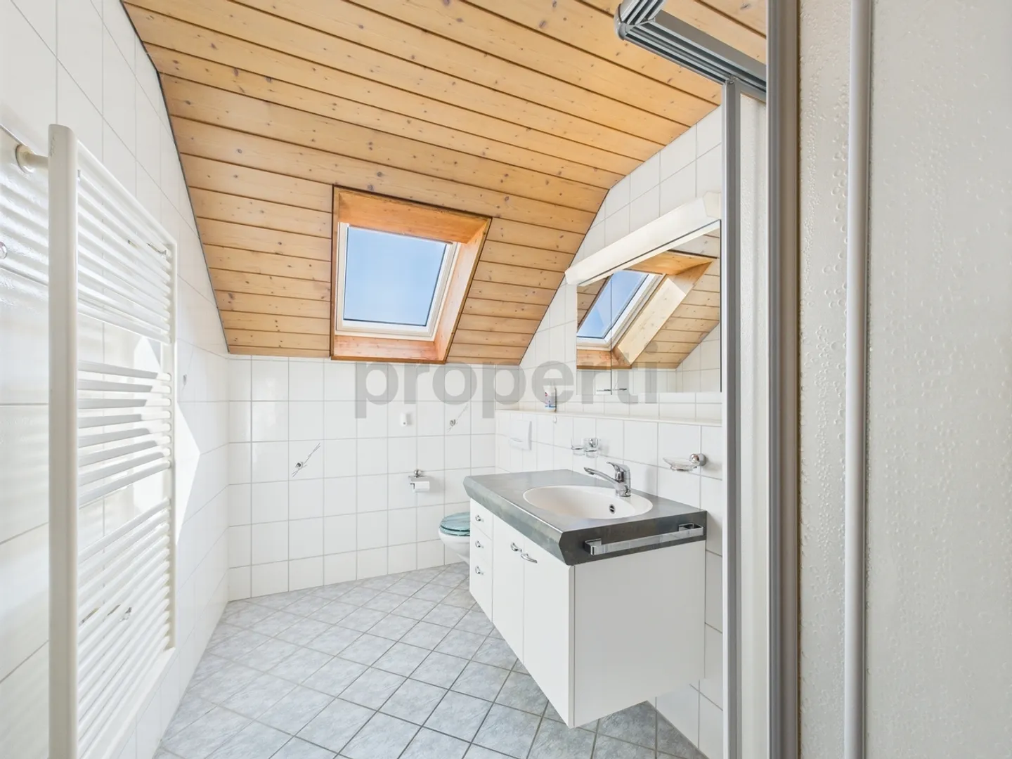 Charmante 3-Zimmer Dachwohnung in Gasel - Foto 7 von 9
