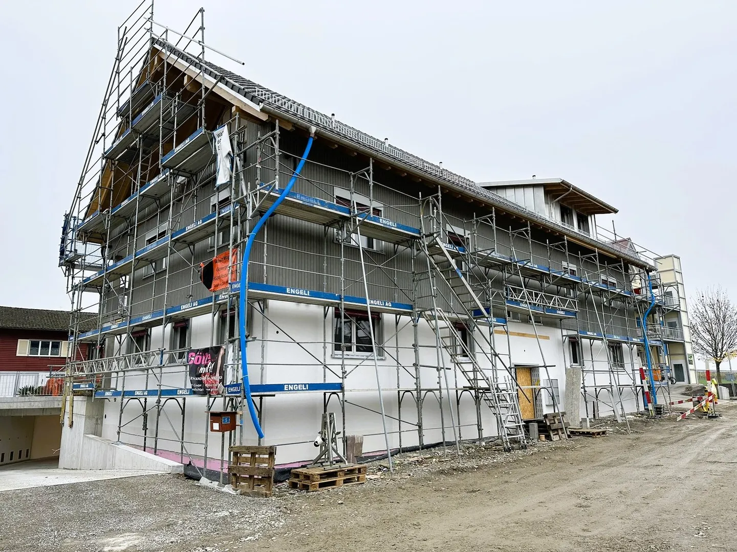 Moderne 4.5-Zimmer-Neubauwohnung mit Terrasse in Kesswil - Foto 1 von 8