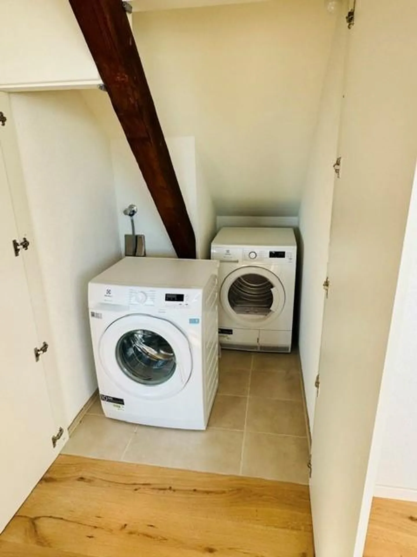 Small Loft Apartment Under the Roof - Photo 9 of 10