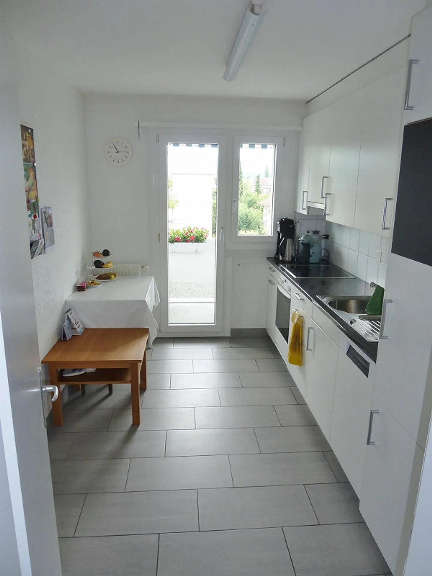 Modern Apartment in Thun - Photo 5 of 7