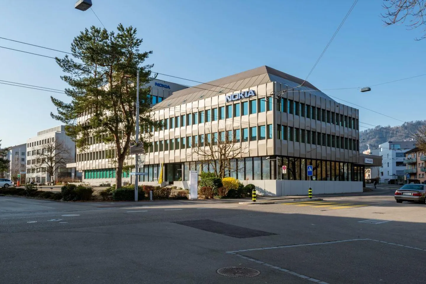 Friesenbergstr. 75: Posti auto nel garage sotterraneo, altezza: 1,90 m - Foto 9 di 9