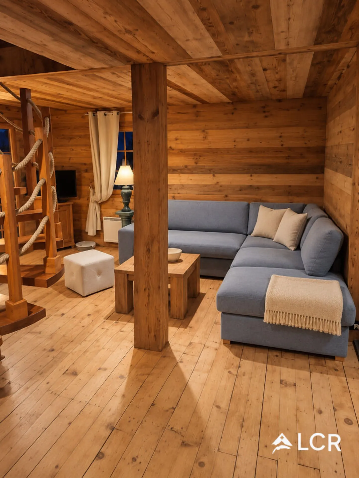 Charming Chalet with Stunning Views - Photo 3 of 13