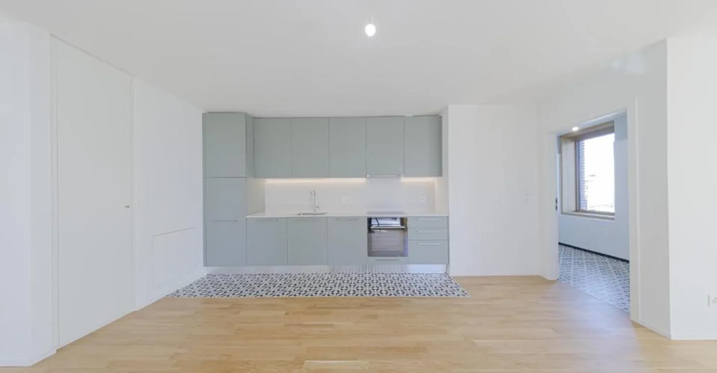 Charmant studio dans une construction moderne - Photo 1 sur 7