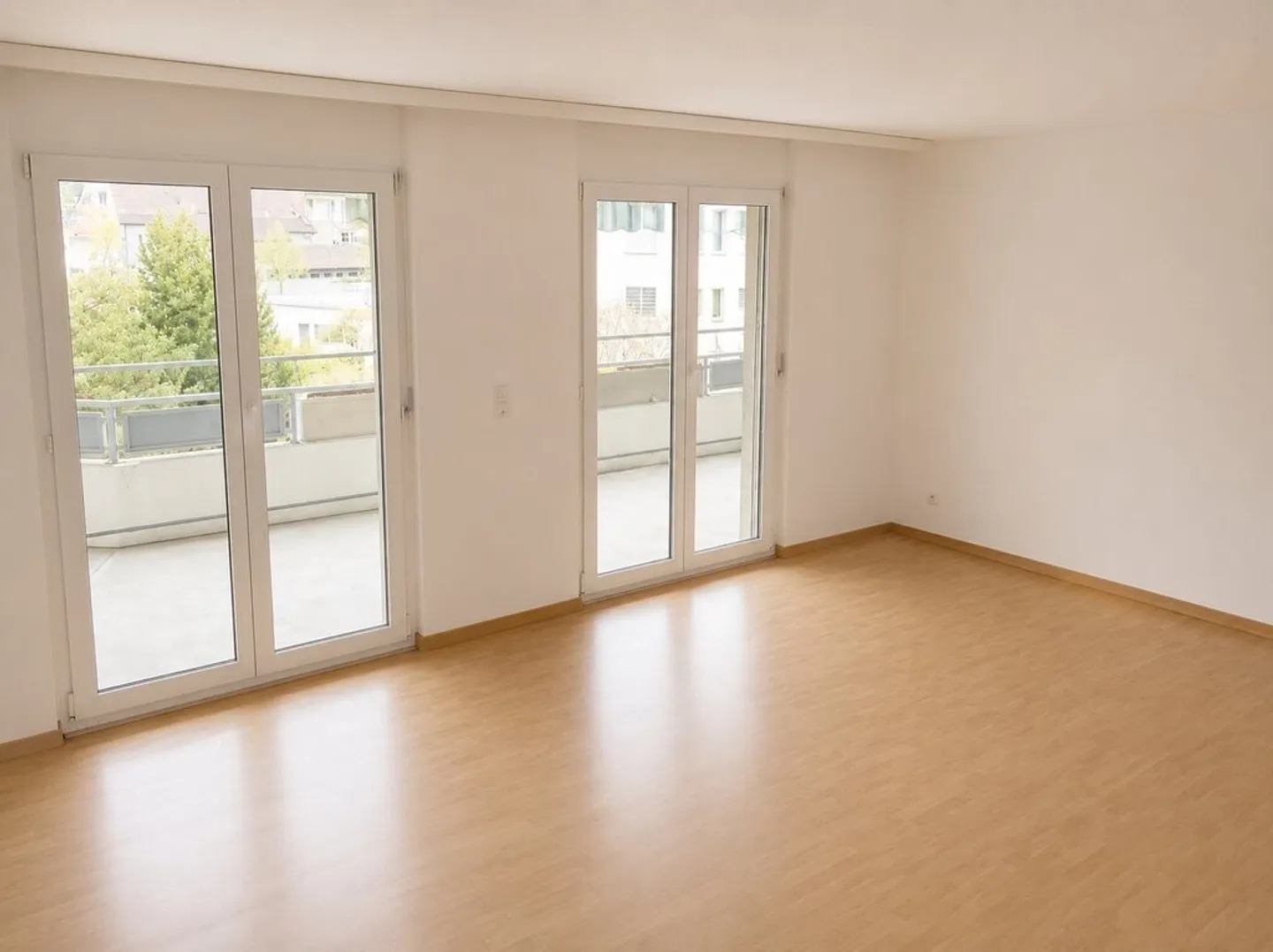Zentrale Wohnung mit Balkon - Foto 3 von 11