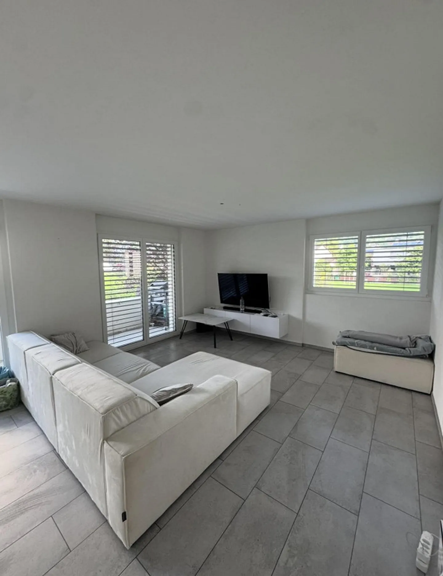 Appartamento moderno 3,5 locali - Foto 1 di 8