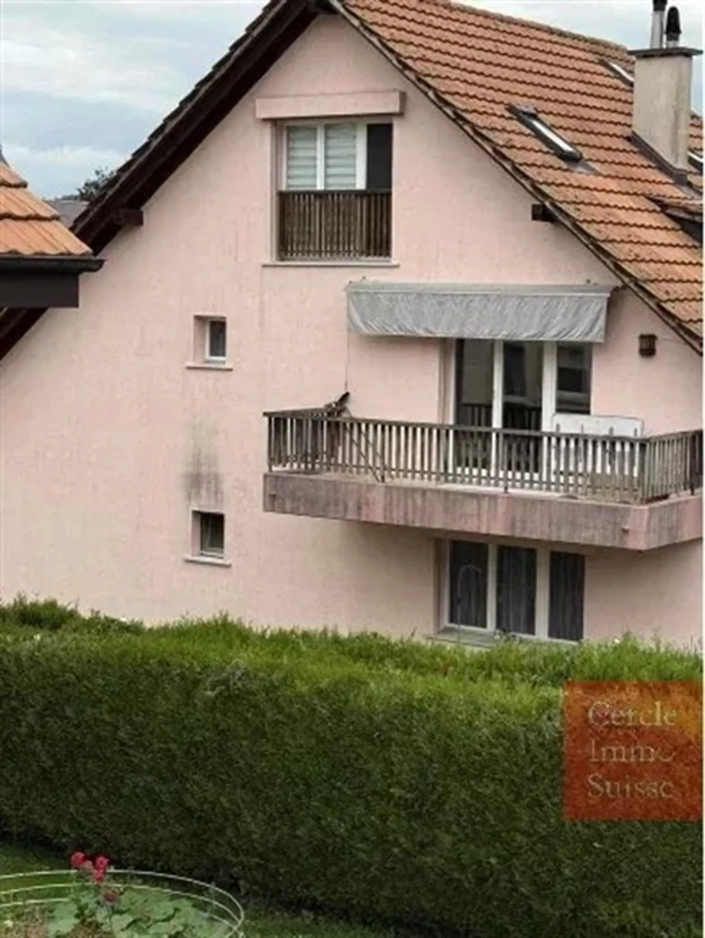 Complesso immobiliare ideale per investitori o famiglie - Foto 2 di 6