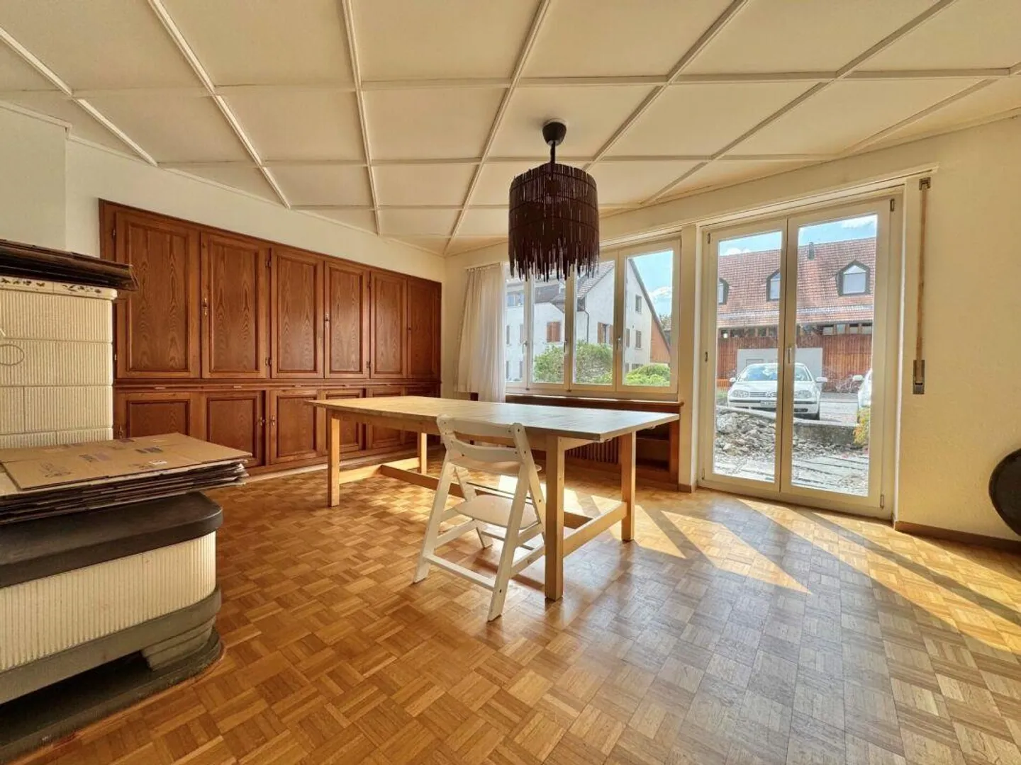 Spacious 7-Room Apartment - Photo 5 of 14