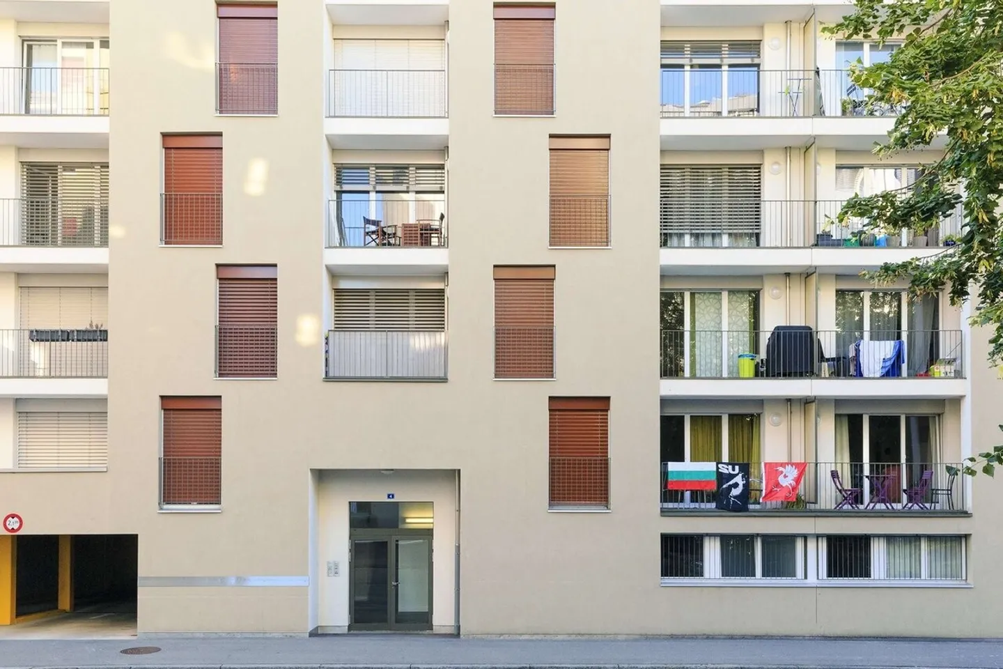 4.5 Room Apartment on the Ground Floor! - Photo 1 of 9