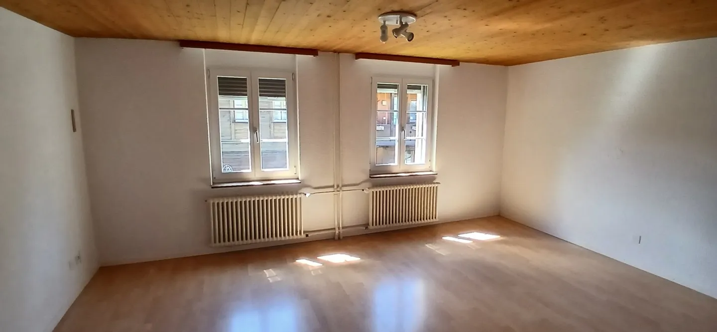 Charmante 5-Zimmer-Wohnung in Riggisberg, Kanton BE - Foto 2 von 9