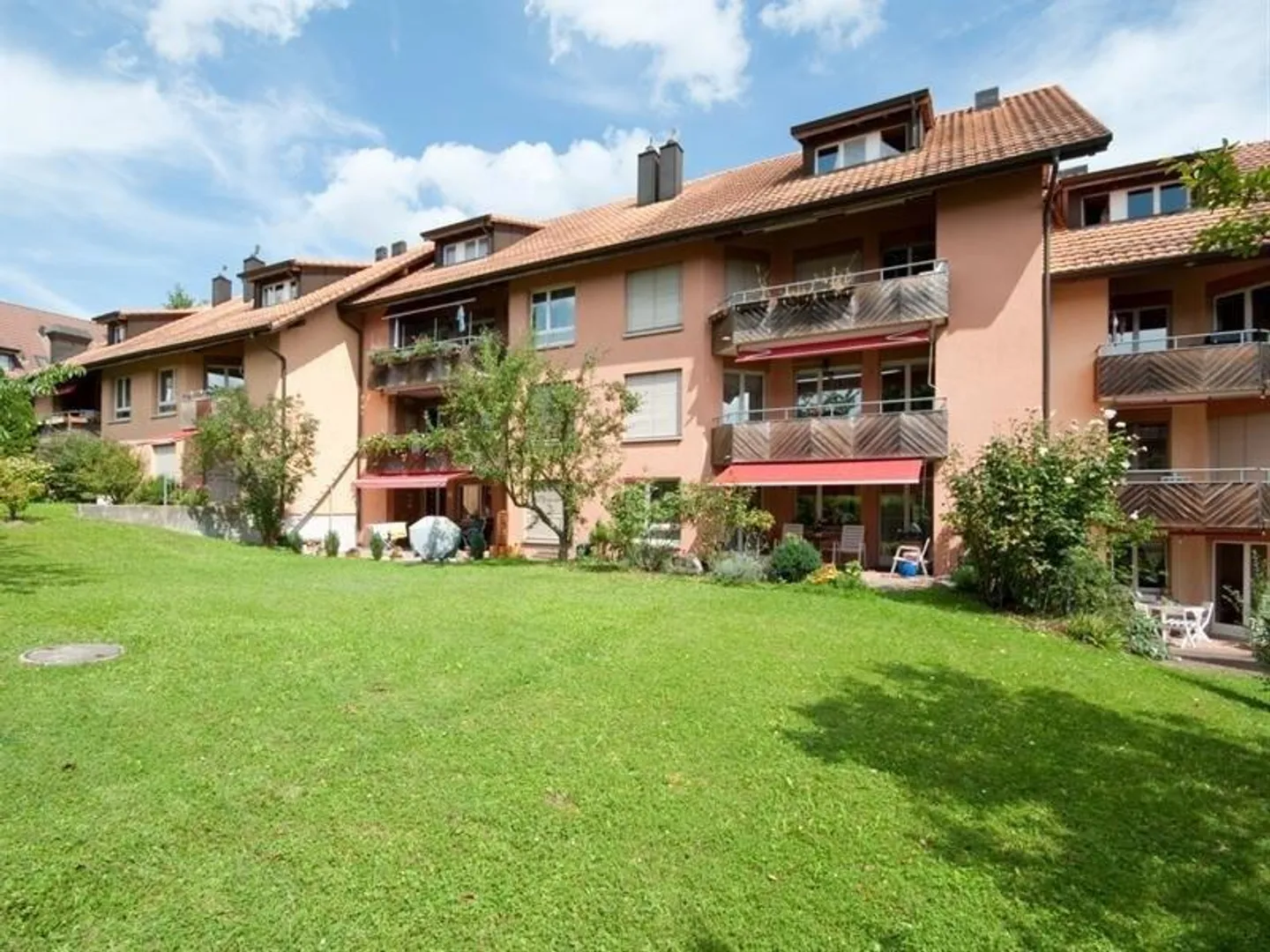 LOUER SANS CAUTION - Maison idyllique dans le vert - Photo 1 sur 6