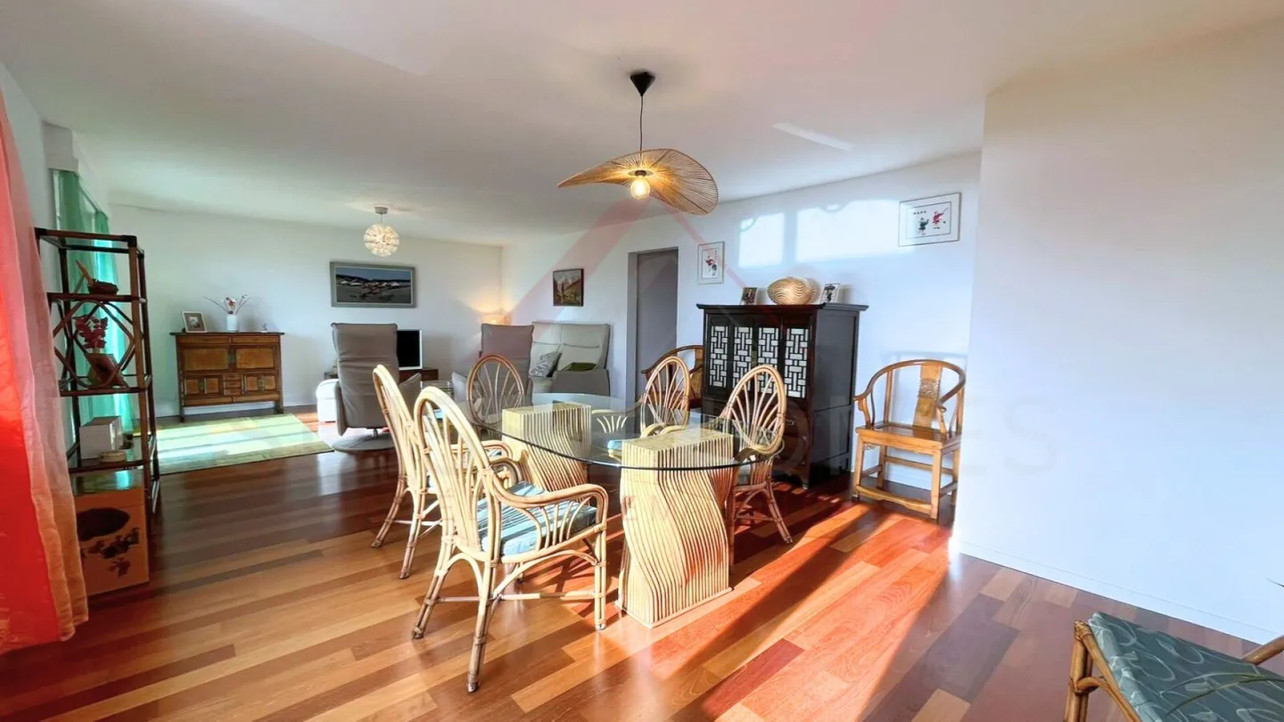 Exceptional lake view - Superb 4.5 room apartment of 128 m² with garage and high-end finishes in Neuchâtel - Photo 11 of 20