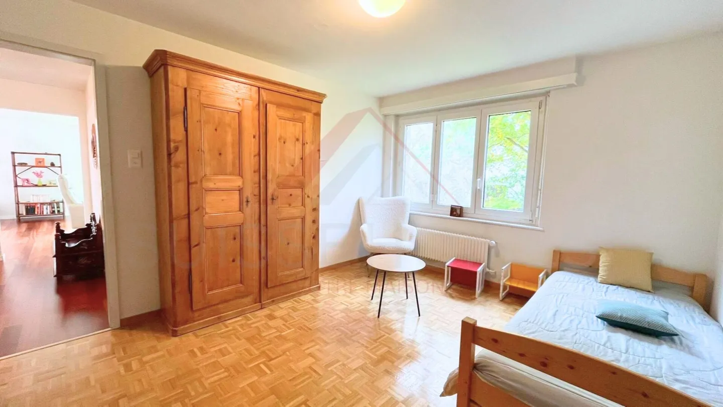 Exceptional lake view - Superb 4.5 room apartment of 128 m² with garage and high-end finishes in Neuchâtel - Photo 15 of 20