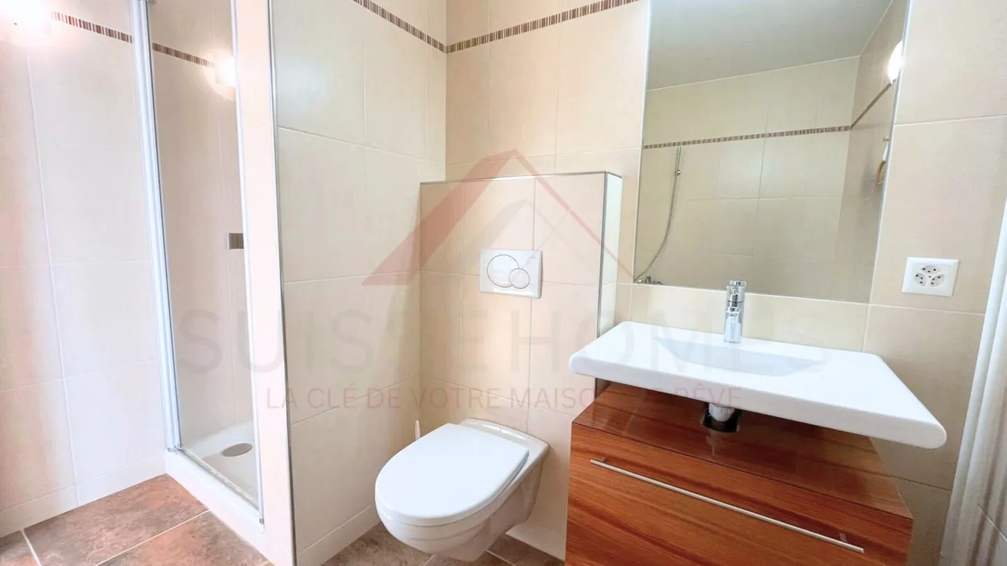 Exceptional lake view - Superb 4.5 room apartment of 128 m² with garage and high-end finishes in Neuchâtel - Photo 17 of 20