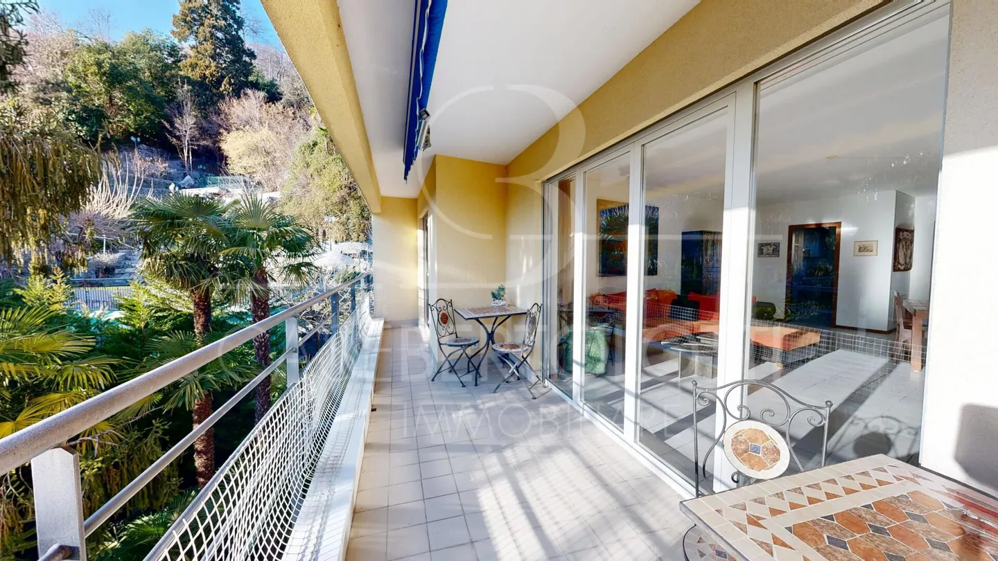 Light, Location, Quality of Life - Your Oasis of Comfort in Muralto - Photo 2 of 14