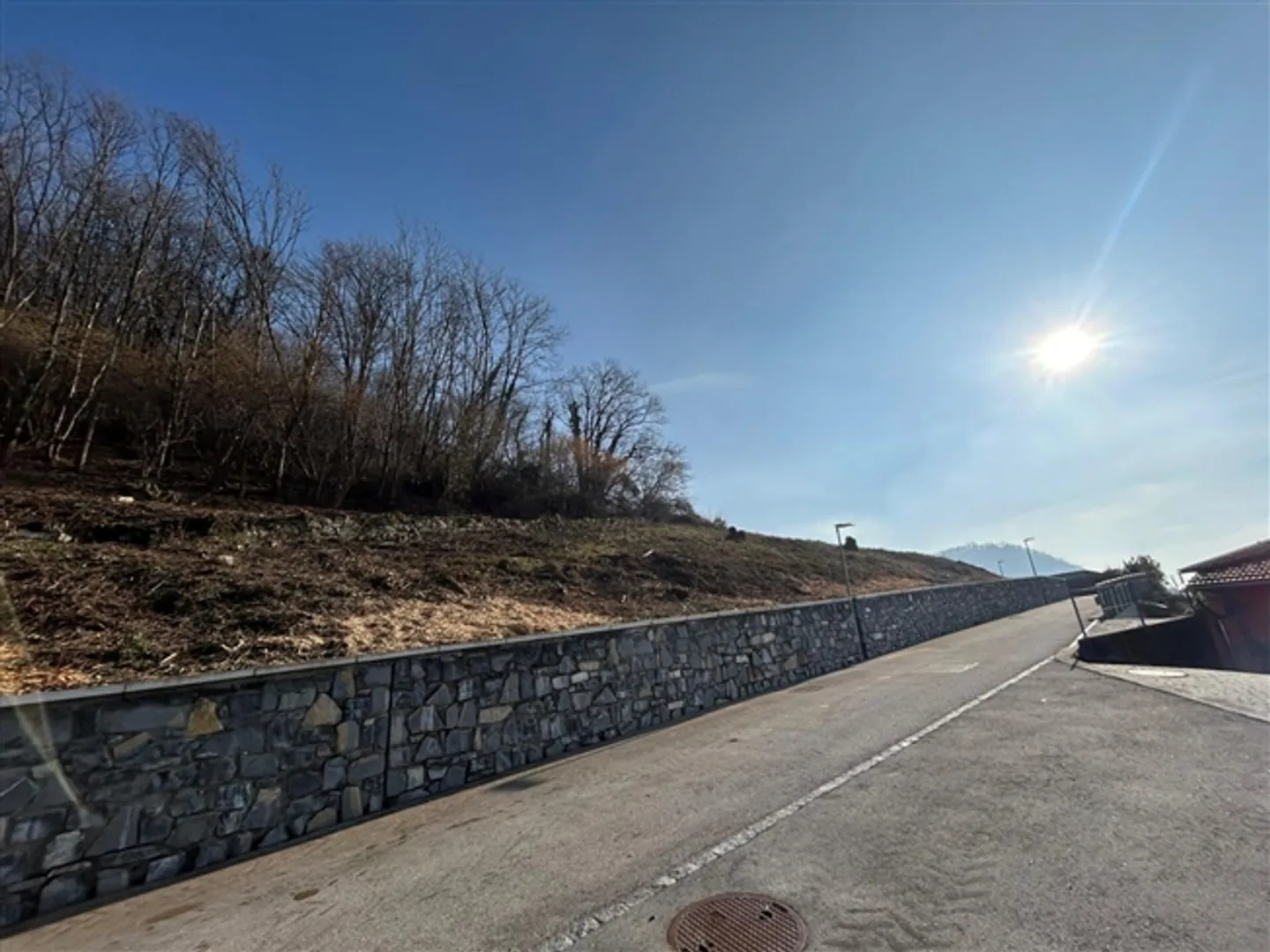 Residential Building – Breggia Caneggio / Mendrisiotto - Photo 3 of 7