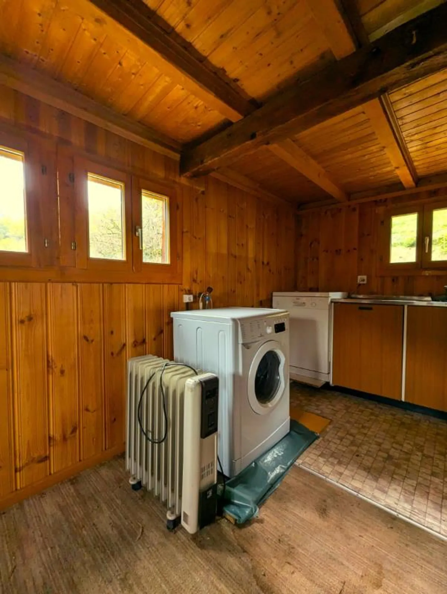 Chalet for sale - Photo 6 of 10