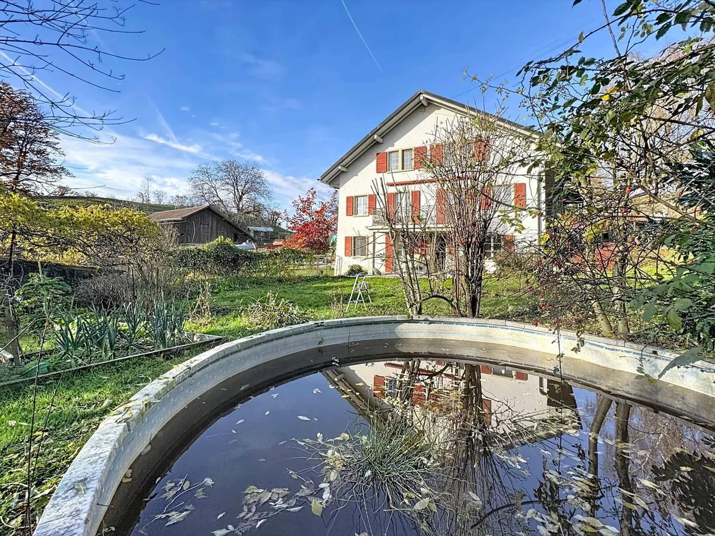 Country House - Photo 2 of 11