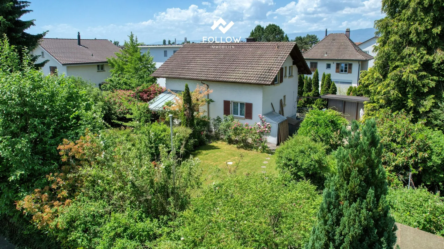 Double plaisir de vivre : votre nouvelle maison bifamiliale avec réserve de terrain à bâtir - Photo 20 sur 21