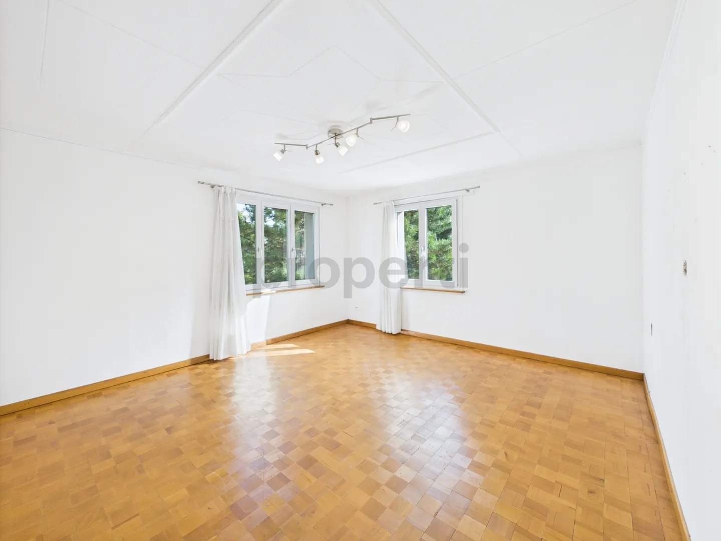 Cozy Single-Family Home in Sirnach, TG with 4 Rooms - Photo 5 of 13