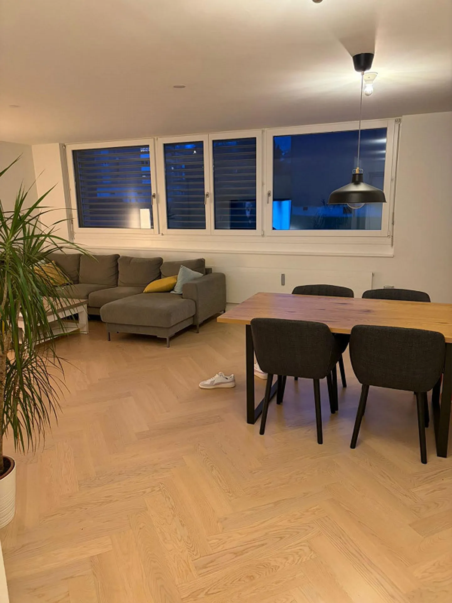 2.5 Zi. Wohnung im Neubaustandard an zentraler Lage - Foto 2 von 12